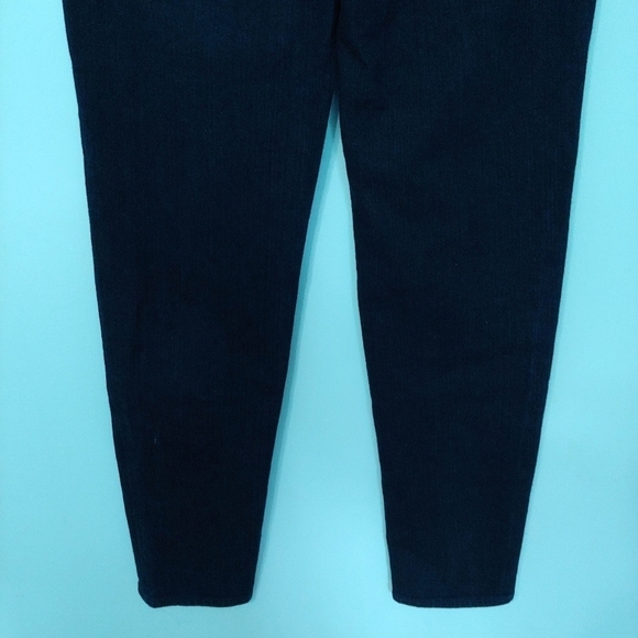 Vince Mason Relaxed Rolled Jeans Size 24 - Picture 9 of 15